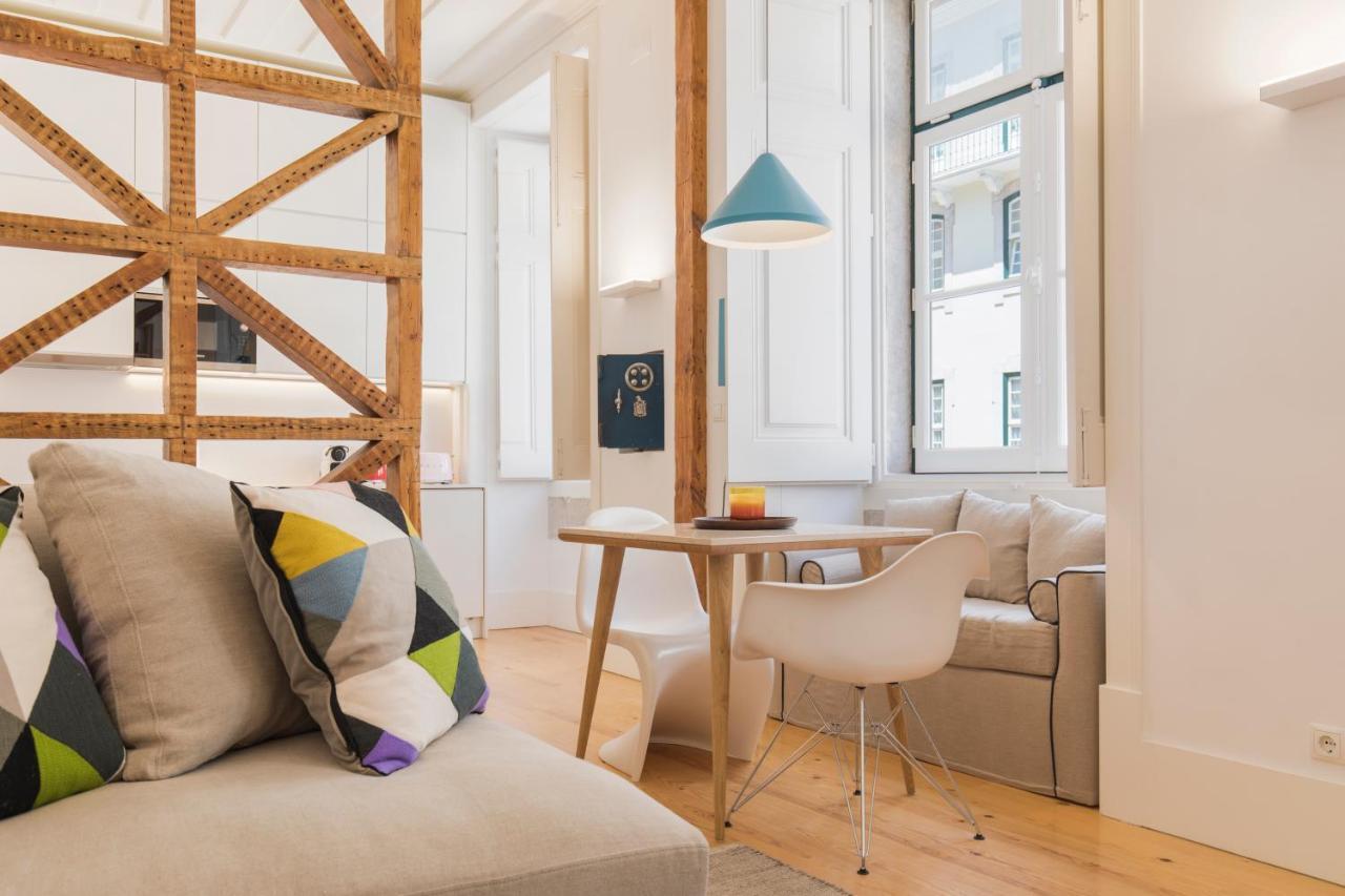 Charming Apartment In Baixa Chiado Lisbon Exterior photo