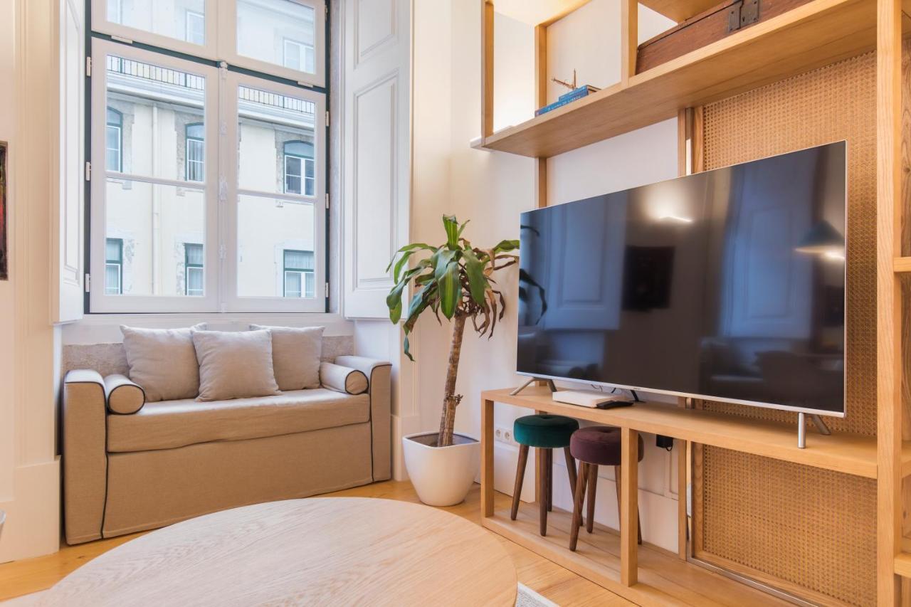 Charming Apartment In Baixa Chiado Lisbon Exterior photo
